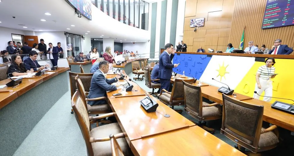 Aleto aprova lei que altera regra de promoção do Corpo de Bombeiros