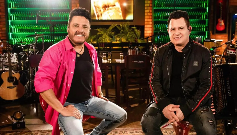 Agrotins 25 anos: Feira abre com shows da dupla Bruno e Marrone e banda Limão com Mel, no dia 15 de maio, na Praça dos Girassóis