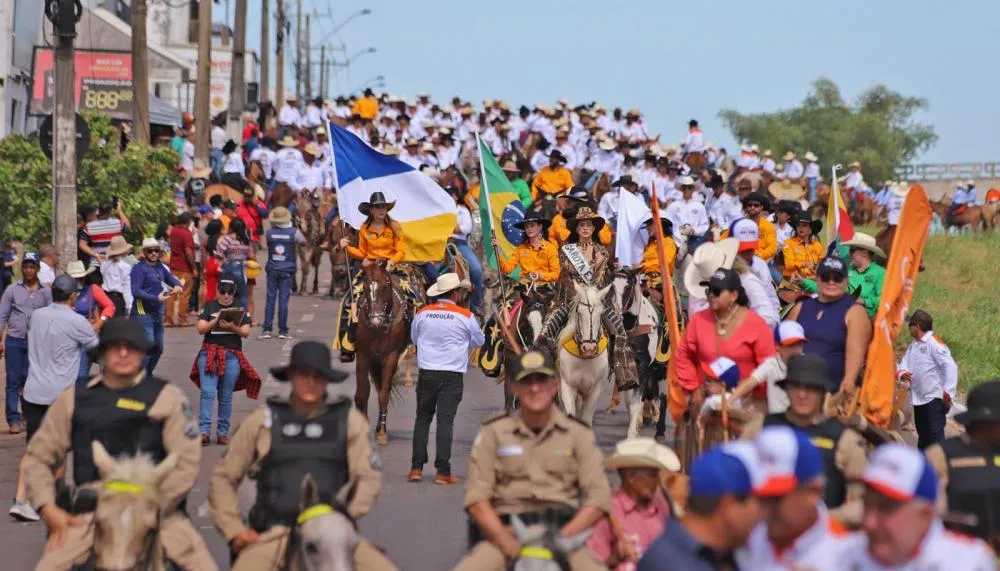 Adapec orienta promotores de feiras agropecuárias e cavalgadas sobre legislação de bem-estar animal 