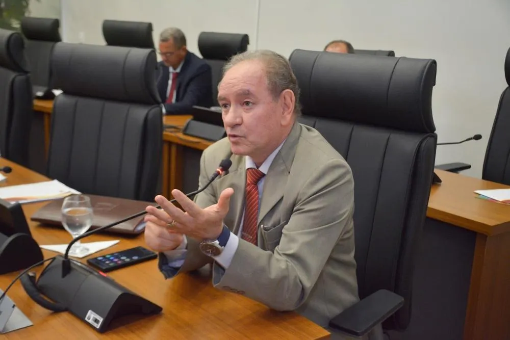 Vereador Juarez Rigol parabeniza a entrega de nova frota de ônibus pela Prefeitura de Palmas 