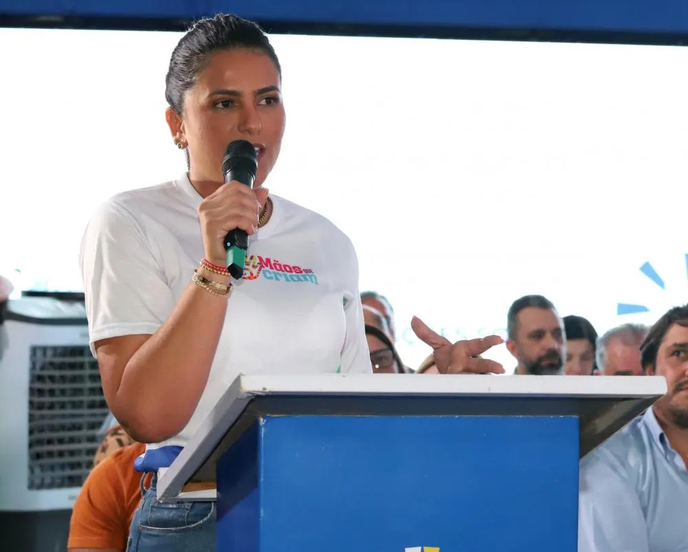 Governador Wanderlei Barbosa e primeira-dama Karynne Sotero entregam sede do projeto Mãos que Criam, que oferece cursos profissionalizantes em Palmas