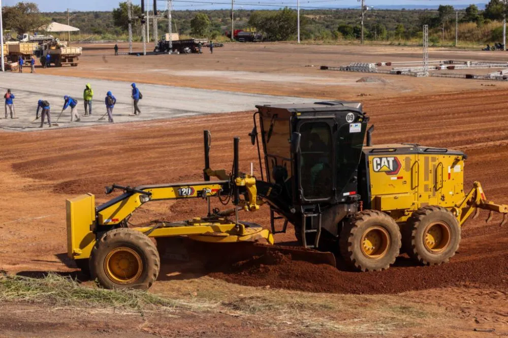 Estacionamento do Estádio Nilton Santos é ampliado para melhor acomodar estrutura do Arraiá da Capital