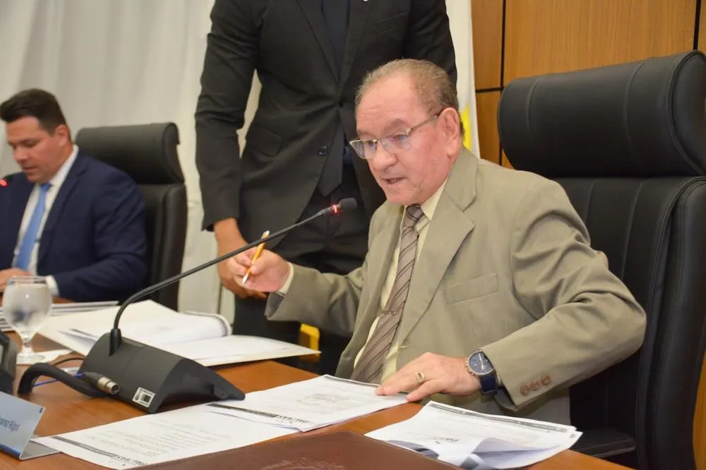 Aprovado requerimento para reforma e reabertura do Ginásio Ayrton Senna e construção de nova praça