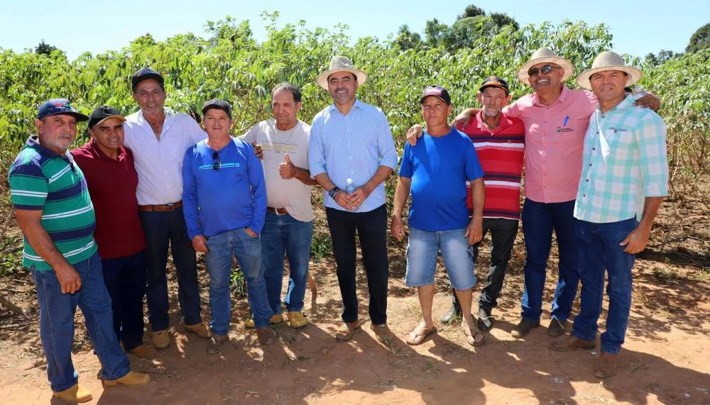 Em Nova Rosalândia, governador Wanderlei Barbosa lança projeto de distribuição de 35 mil toneladas de calcário para agricultores familiares