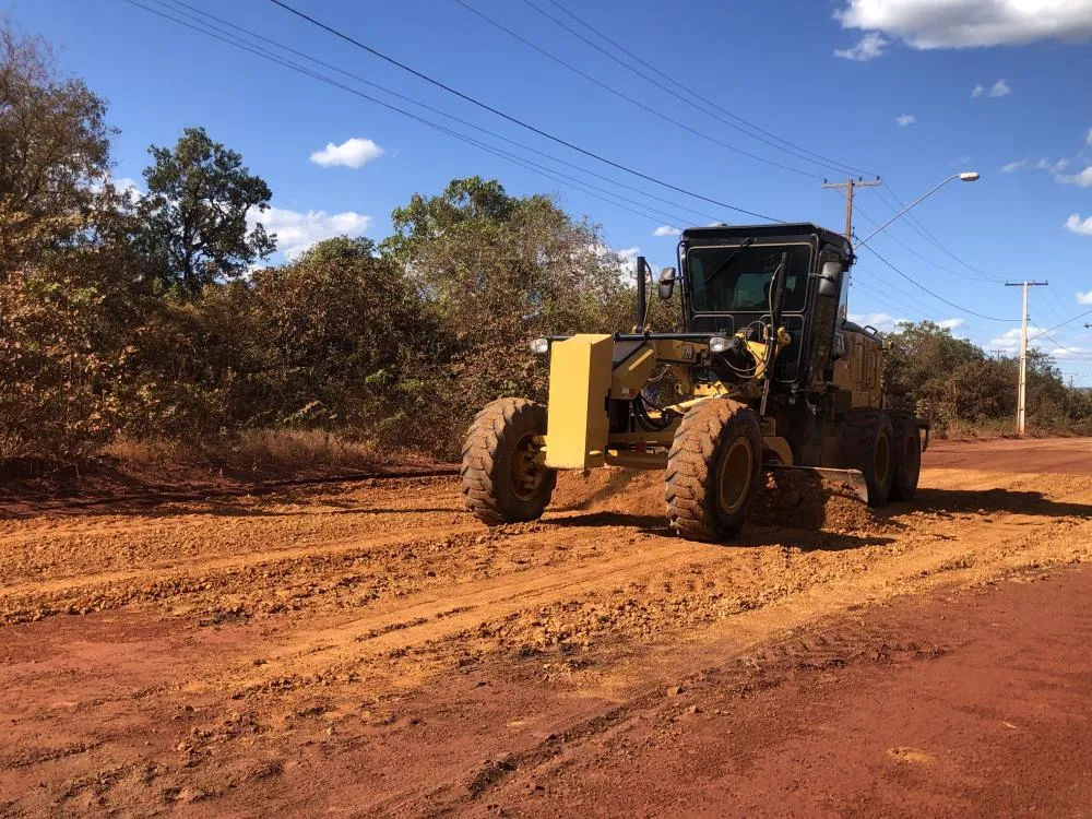 Prefeitura de Palmas realiza manutenção nas vias de acesso à Praia do Prata