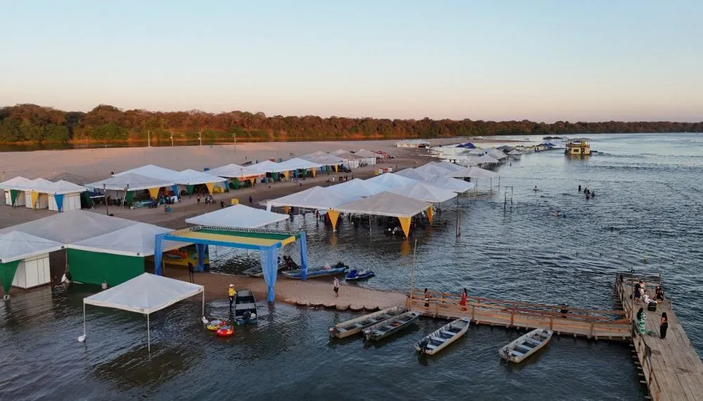 Em Peixe, Governo do Tocantins investe em uma das maiores praias do estado e impulsiona temporada turística