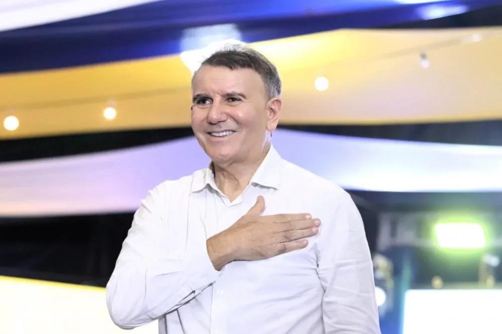 Solto por Zanin, Eduardo reassume Prefeitura de Palmas