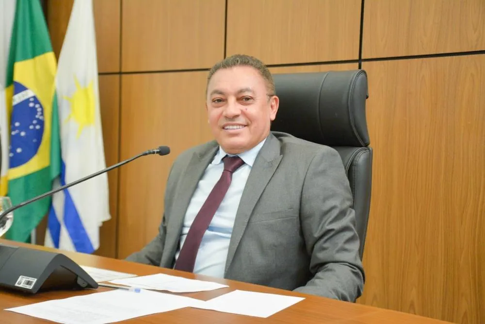 Presidente Marilon Barbosa implanta TV Câmara de Palmas