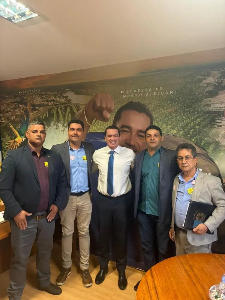 Deputado Federal Alexandre Guimarães (MDB/TO) manteve, nesta terça-feira (4/11), uma agenda intensa de atendimentos no gabinete em Brasília
