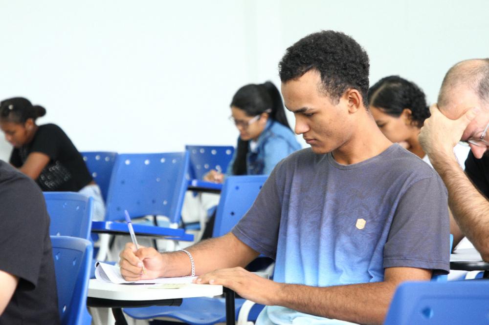 Vestibular da Unitins registra taxa de abstenção de 31,2%