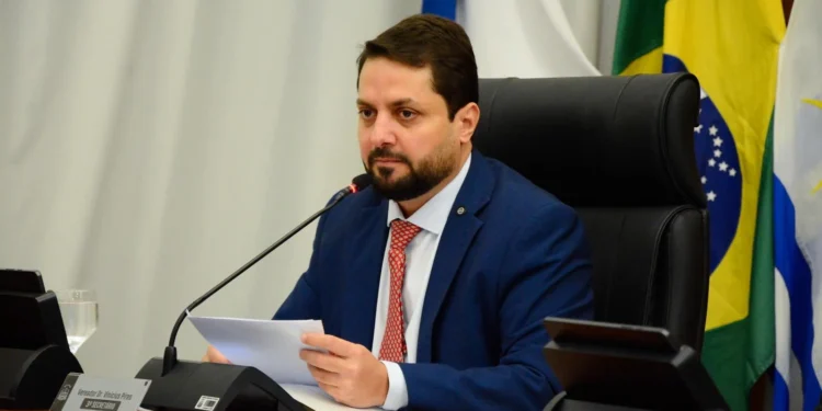 Quem trabalha precisa receber, afirma vereador se referindo a médicos das UPAs palmenses