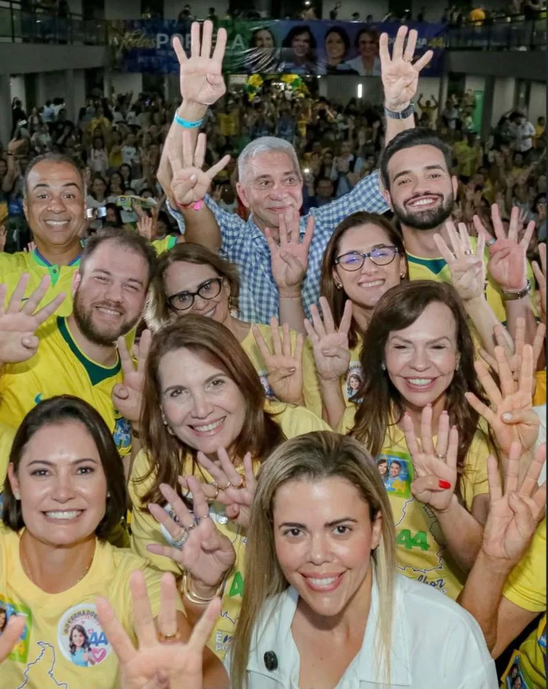 Damares diz que Dorinha faz o Planalto tremer, coloca medo na esquerda e manda recado: ‘É Dorinha 44 e Flávio Bolsonaro 22