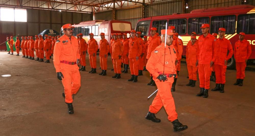 Solenidade marca troca do comando da maior unidade operacional do CBMTO e entrega de medalhas