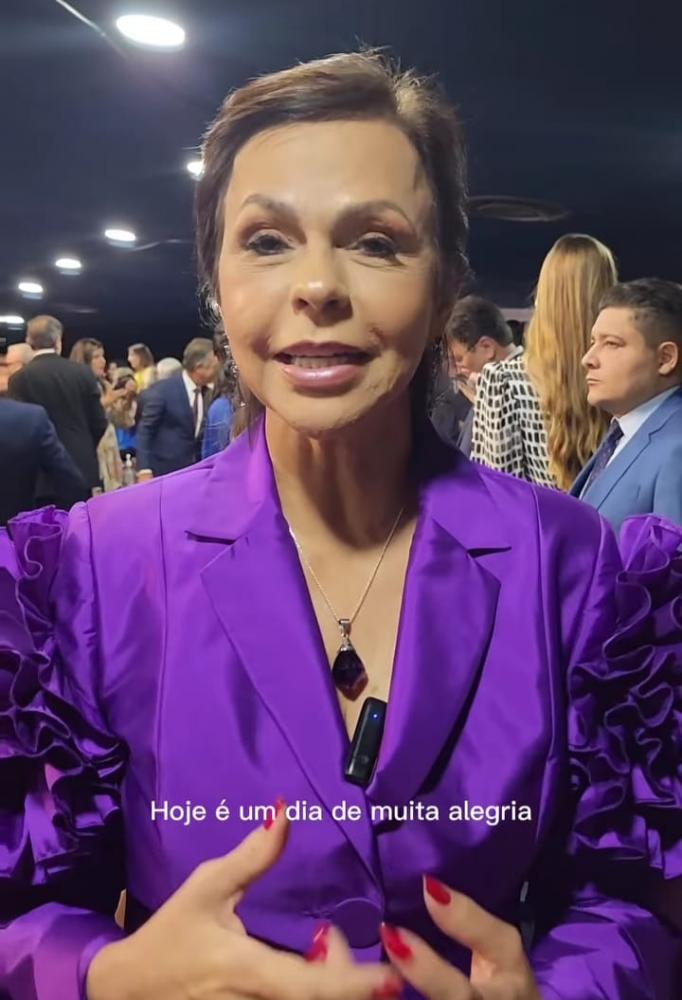 Dorinha assume vaga no senado