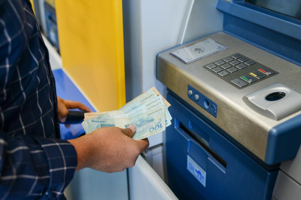 Servidores da prefeitura de Palmas recebem salário antecipado