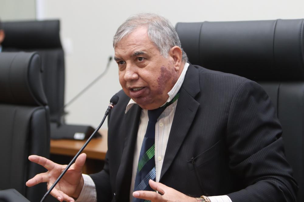 Vereador Jucelino Rodrigues solicita a instalação de câmeras de monitoramento na rotatória que liga a Avenida Tocantins com a Avenida Ipanema em Taquaralto. 