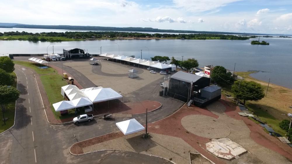 Estrutura de carnaval em Porto Nacional aguarda milhares de foliões