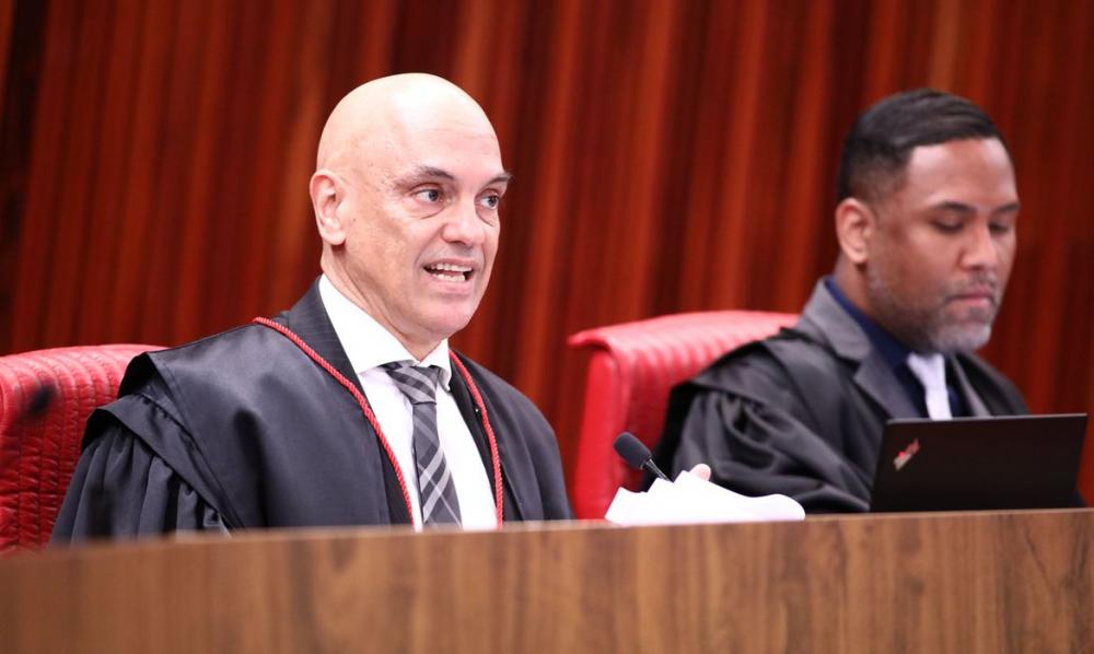Alexandre de Moraes faz apelo contra abstenção no segundo turno