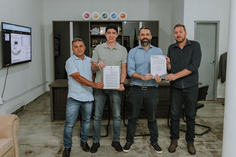 Praça no setor Serrano em Paraiso ganhará quadra poliesportiva