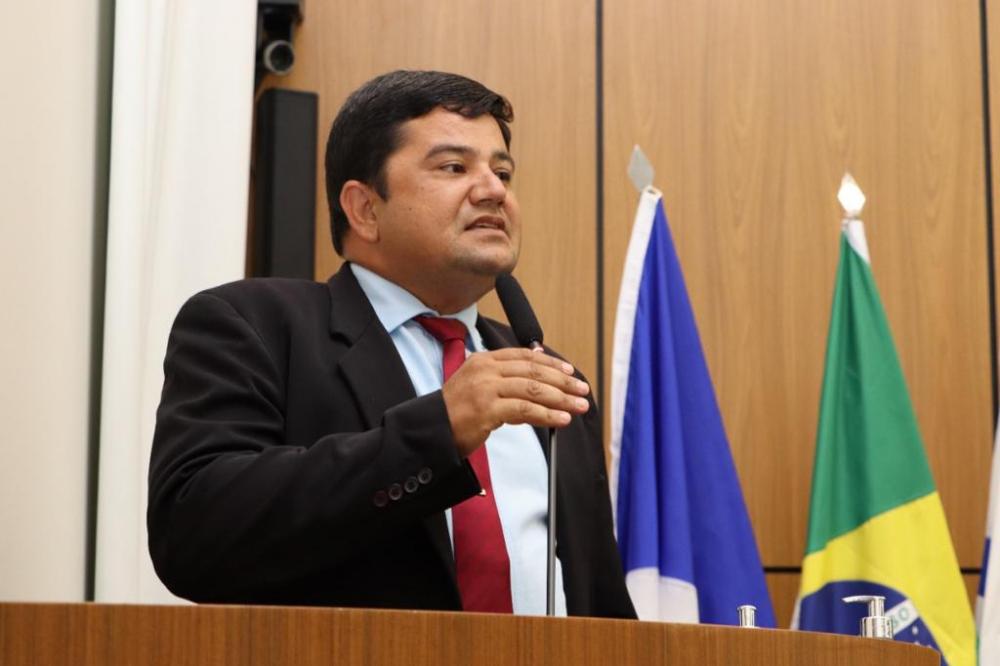 Vereador Rogério Freitas apresenta proposta de melhorias para a avenida LO-29