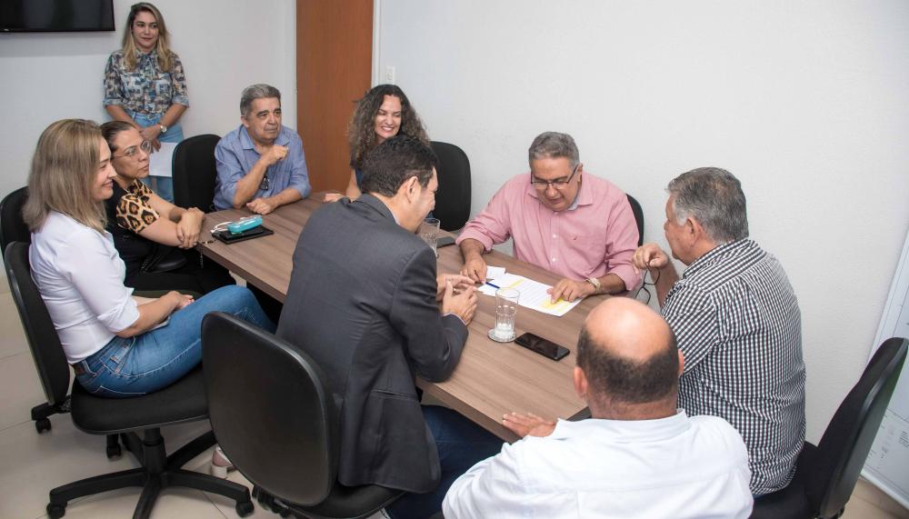 Defesa agropecuária: Vice-governador Laurez Moreira quer avanços na suinocultura