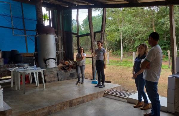 Serviço de Inspeção Municipal de Porto Nacional faz vistoria com o intuito de auxiliar na reestruturação de estabelecimento